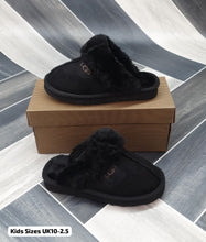 Load image into Gallery viewer, Slipper