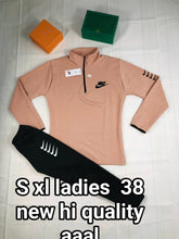 Load image into Gallery viewer, Women Tracksuit