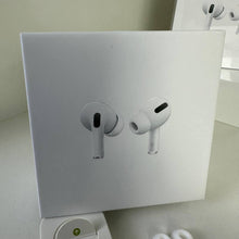 Load image into Gallery viewer, Earphones