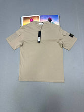 Load image into Gallery viewer, Tshirt