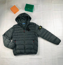 Load image into Gallery viewer, jacket
