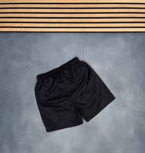Load image into Gallery viewer, Short