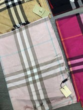 Load image into Gallery viewer, Scarf