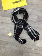 Load image into Gallery viewer, Scarf