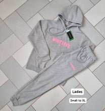 Load image into Gallery viewer, Tracksuit women