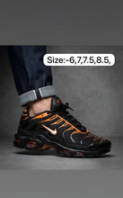 Load image into Gallery viewer, Shoes