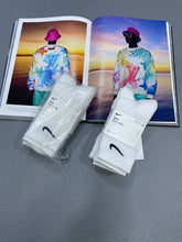 Load image into Gallery viewer, Socks