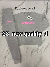 Load image into Gallery viewer, Tracksuit