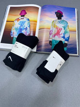 Load image into Gallery viewer, Socks