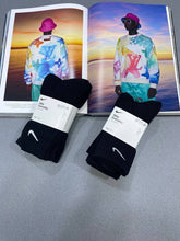 Load image into Gallery viewer, Socks