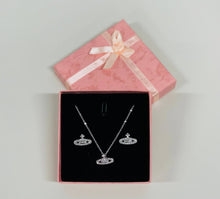 Load image into Gallery viewer, Earrings