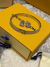Load image into Gallery viewer, Bracelet