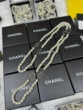 Load image into Gallery viewer, Necklace