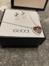 Load image into Gallery viewer, Necklace
