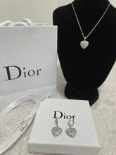 Load image into Gallery viewer, Necklace