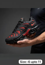 Load image into Gallery viewer, Shoes