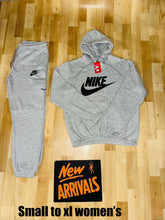 Load image into Gallery viewer, Tracksuit