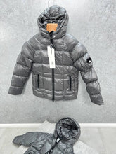 Load image into Gallery viewer, Jacket