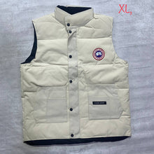 Load image into Gallery viewer, Jacket