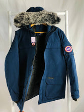Load image into Gallery viewer, Jacket