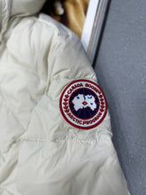Load image into Gallery viewer, Jacket