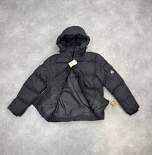 Load image into Gallery viewer, Jacket