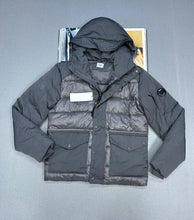 Load image into Gallery viewer, Jacket