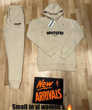 Load image into Gallery viewer, Tracksuit