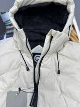 Load image into Gallery viewer, Jacket