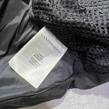Load image into Gallery viewer, Jacket
