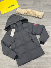 Load image into Gallery viewer, Jacket
