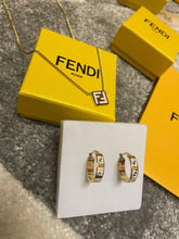 Load image into Gallery viewer, Necklace