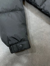 Load image into Gallery viewer, Jacket