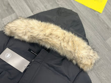 Load image into Gallery viewer, Jacket