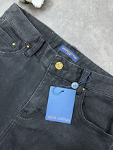 Load image into Gallery viewer, Jeans