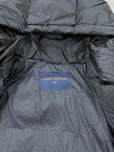 Load image into Gallery viewer, Jacket
