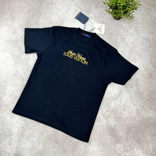 Load image into Gallery viewer, Tshirt