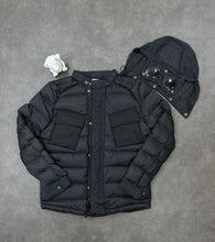Load image into Gallery viewer, Jacket