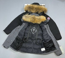 Load image into Gallery viewer, Jacket
