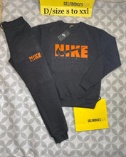 Load image into Gallery viewer, Tracksuit men
