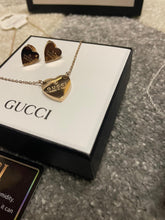 Load image into Gallery viewer, Necklace