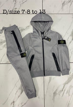 Load image into Gallery viewer, Tracksuit