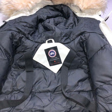 Load image into Gallery viewer, Jacket