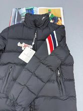 Load image into Gallery viewer, Jacket