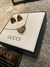 Load image into Gallery viewer, Necklace