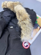 Load image into Gallery viewer, Jacket
