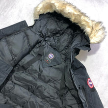 Load image into Gallery viewer, Jacket