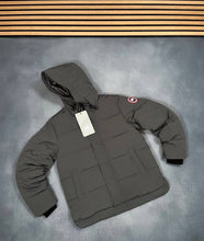 Load image into Gallery viewer, Jacket