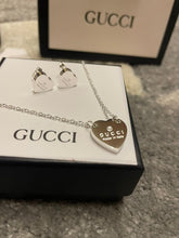 Load image into Gallery viewer, Necklace