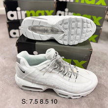 Load image into Gallery viewer, Shoes
